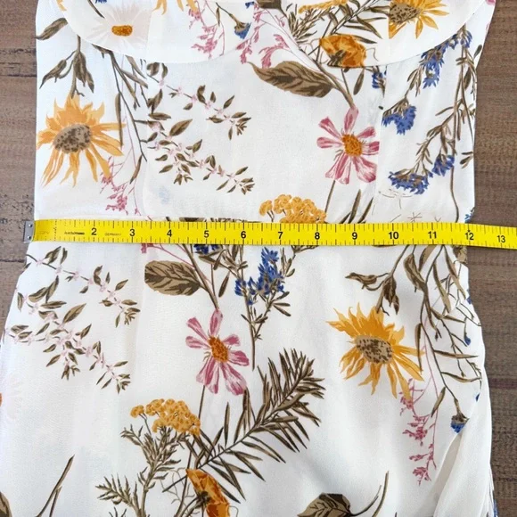 Reformation Kourtney Dress in Frolic Size 0 - Picture 10 of 11